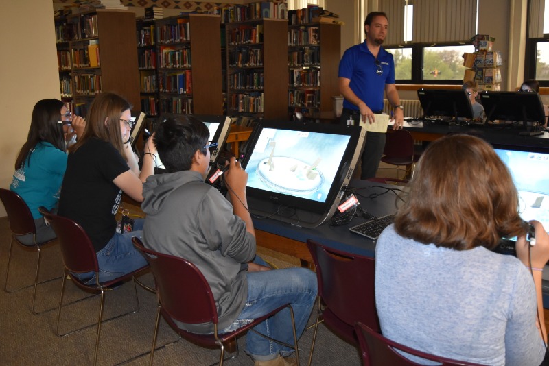 St. Francis - Students Experience FutureMaker Lab